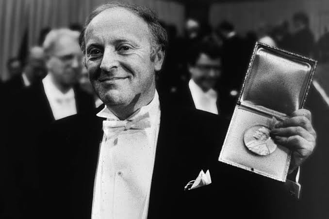 Бродський отримав Нобелівку