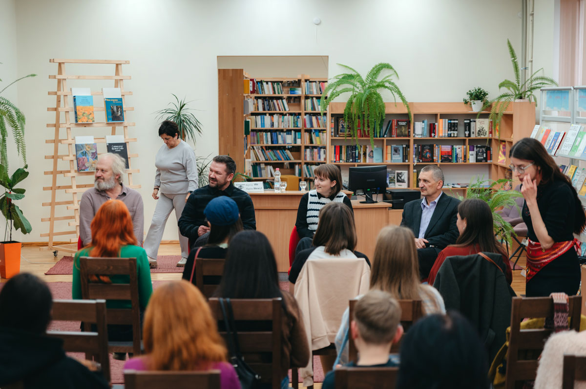 Відриття Міської читальні в бібліотеці