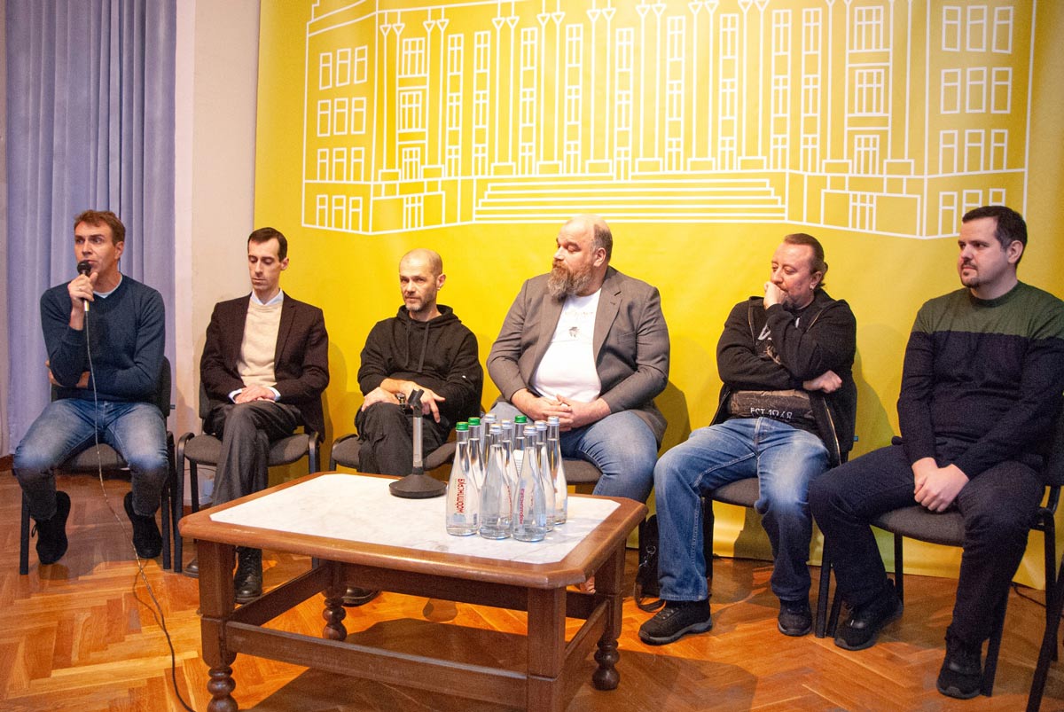 Дискусія про спадщину Русі. Перший круглий стіл 12 листопада 2025 року відбувся за участі істориків Тараса Пшеничного, Вадима Арістова, Ярослава Затилюка, Тимура Горбача та археологів Всеволода Івакіна, Євгена Синиці, В’ячеслава Баранова.