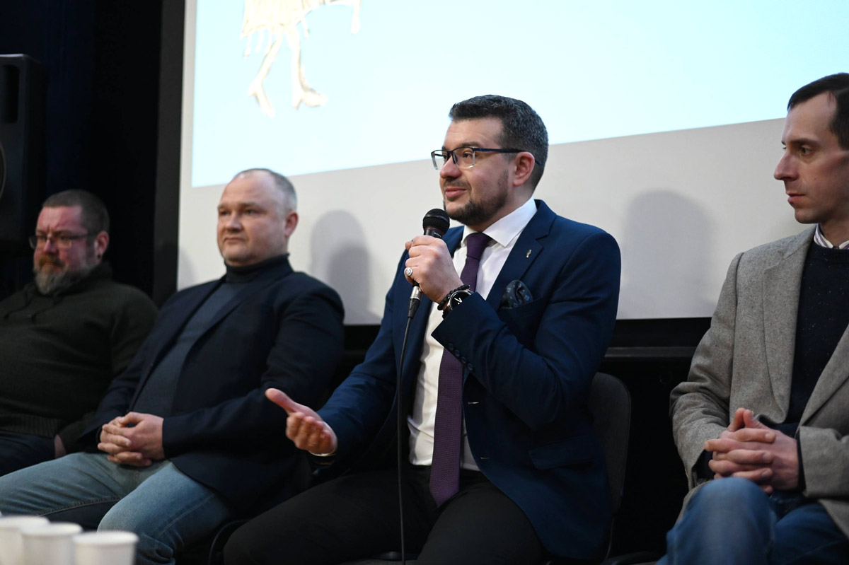 Дискусія про спадщину Русі. Третій круглий стіл 21 січня 2026 року, учасниками стали історики Олександр Алфьоров, Кирило Галушко, Сергій Тараненко та Вадим Арістов.